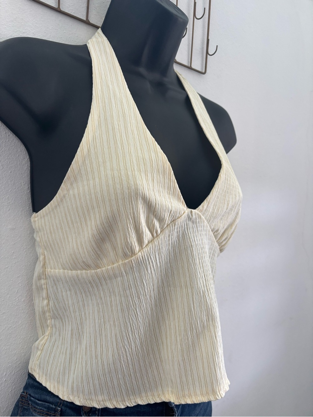 Women’s Cream Halter V-Neck Textured Camisole